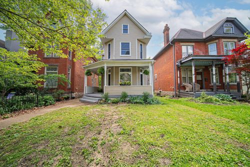313 W 1st Ave, Columbus, OH, 43201-3389 | Card Image