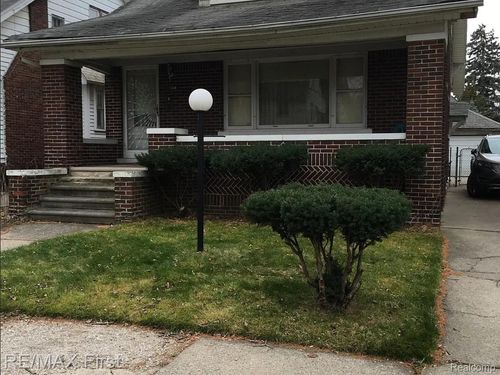 12088 Rosemary St, Detroit, MI, 48213-1351 | Card Image