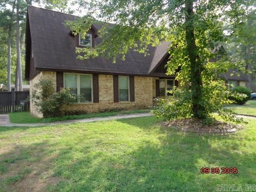 18021 Fawn Tree Dr, Little Rock, AR, 72210-7123 | Card Image