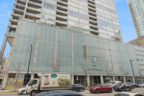apt-1908-611 Wells St, Chicago, IL, 60607-4795 | Card Image