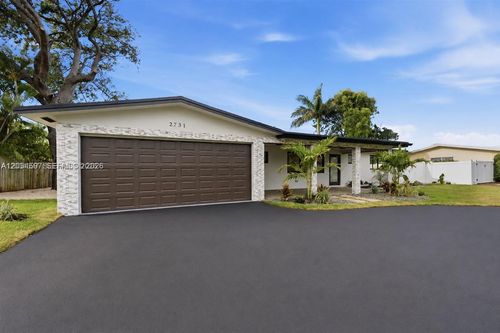 2731 Ne 52nd St, Lighthouse Point, FL, 33064-7844 | Card Image