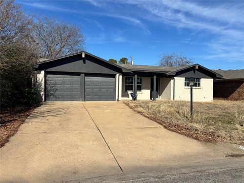 3501 Ne 10th St, Mineral Wells, TX, 76067-4119 | Card Image