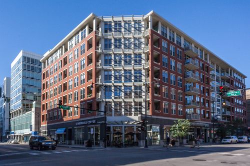 214-1001 W Madison St, Chicago, IL, 60607-2071 | Card Image