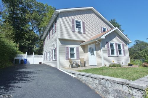 23 Iowa Ave, Lake Hopatcong, NJ, 07849-1686 | Card Image