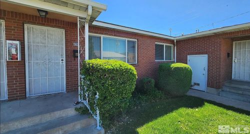 238 18th St, Sparks, NV, 89431-4812 | Card Image