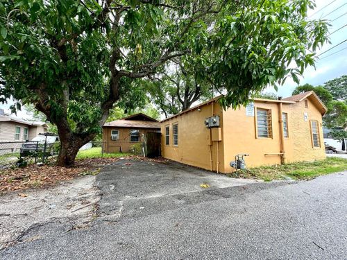 12-610 33rd St, West Palm Beach, FL, 33407-4820 | Card Image