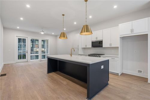 8-922 Hughley Circle, Atlanta, GA, 30316 | Card Image