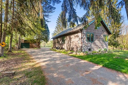 W5424 North Shore Drive, Wescott, WI, 54166 | Card Image