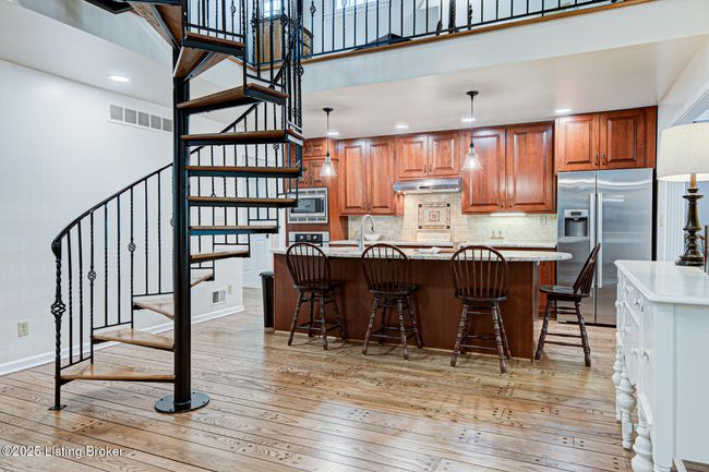 1014 Old Mill Stream Ln, House other with 5 bedrooms, 4 bathrooms and null parking in Shepherdsville KY | Image 9