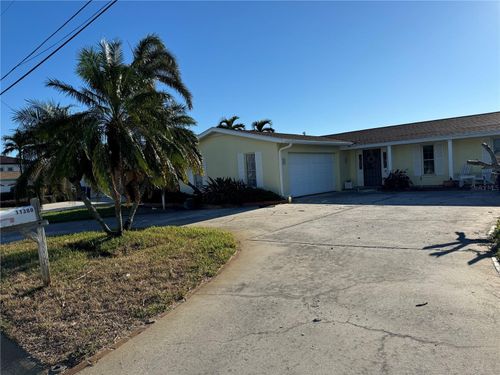 11300 8th Street E, TREASURE ISLAND, FL, 33706 | Card Image