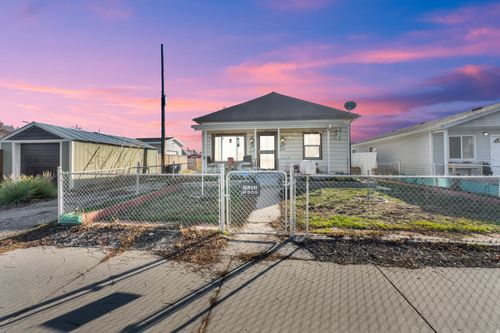 1017 W 300 S, Salt Lake City, UT, 84104 | Card Image