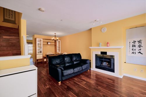 117-6588 Southoaks Cres, Burnaby, BC, V5E4K1 | Card Image