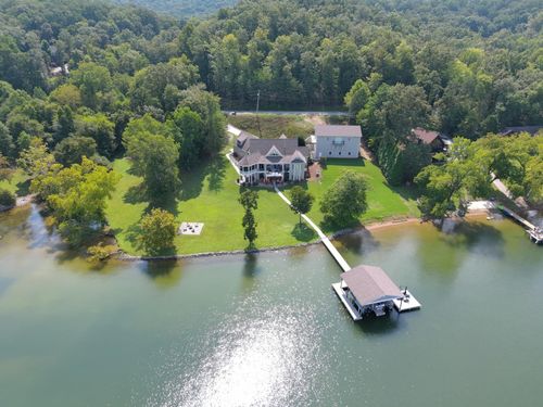 1800 Indian Shadows Dr, Ten Mile, TN, 37880-2959 | Card Image