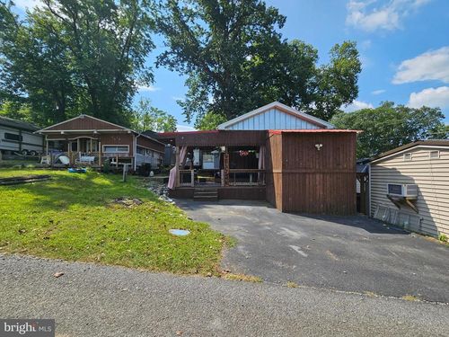 Block 43 lot 15 Barkway Dr, FALLING WATERS, WV, 25419 | Card Image
