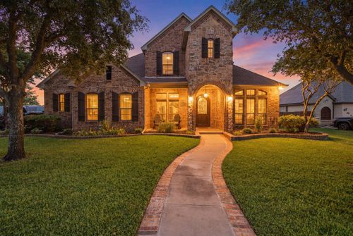 600 Aspen St, Pilot Point, TX, 76258-2734 | Card Image