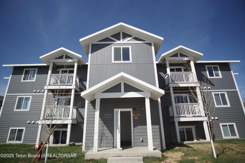 615 Centennial Mountain St, Driggs, ID, 83422-1000 | Card Image