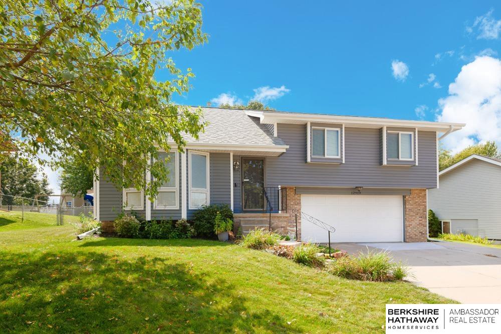 Ellison Ave, Omaha, NE 68164