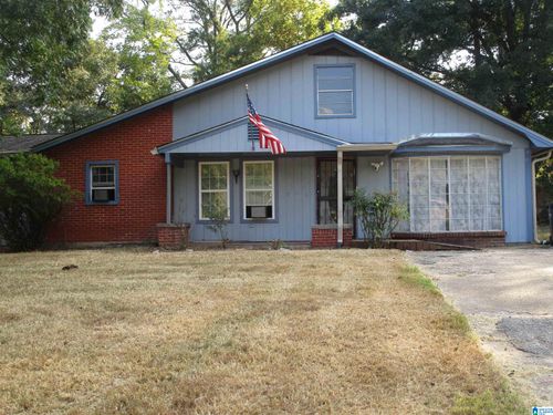 1019 Manor Dr, BESSEMER, AL, 35020-7318 | Card Image