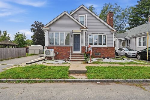 64 Stewart St, Chicopee, MA, 01020-1050 | Card Image