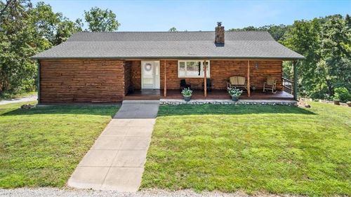 28060 Uncle Bob Ave, Clinton, MO, 64735-6290 | Card Image
