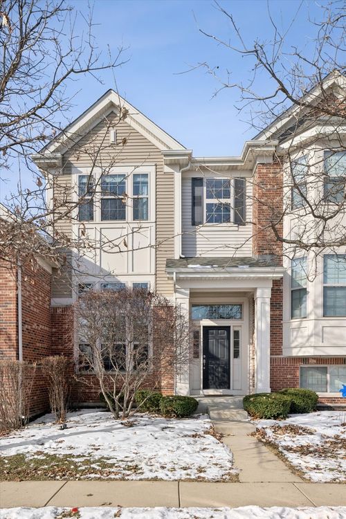 0N052 Woodland Ct, Winfield, IL, 60190-1752 | Card Image