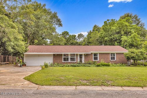 931 Brown St, Gulfport, MS, 39507-3757 | Card Image