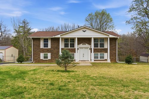 126 Robertson Ave, Greenbrier, TN, 37073-4763 | Card Image