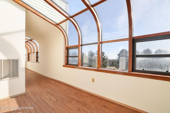Sunroom | Image 14