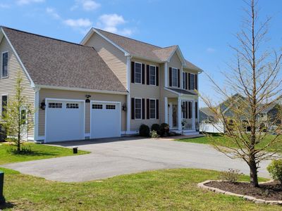 5 Quakertown Meadow, House other with 4 bedrooms, 2 bathrooms and 5 parking in Ledyard CT | Image 2