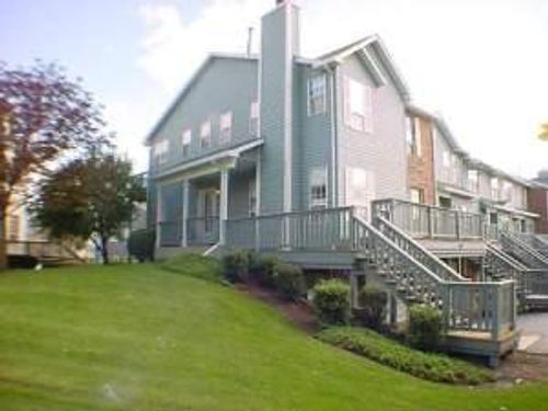 648-648 Parkside Dr, Palatine, IL, 60067-9029 | Card Image