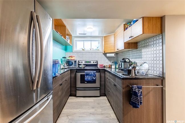 1116 1 St Ave Nw, House other with 6 bedrooms, 3 bathrooms and 2 parking in Moose Jaw SK | Image 47