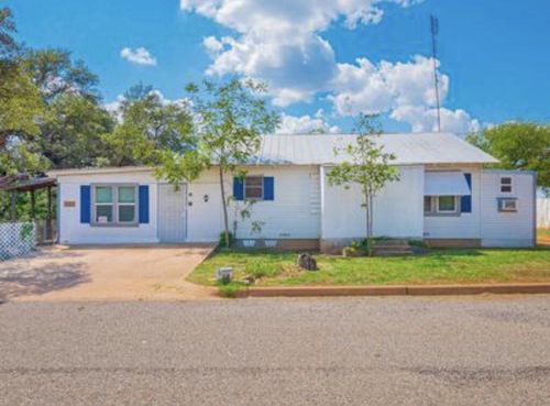 807 E Anniston, Llano, TX, 78643 | Card Image
