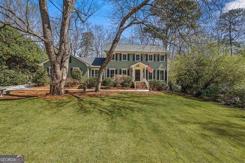 1932 Trumbull Dr, Dunwoody, GA, 30338-4329 | Card Image