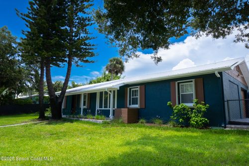 1712 Pineapple Ave, Melbourne, FL, 32935-6552 | Card Image