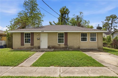 2319 Lawrence St, New Orleans, LA, 70114-2839 | Card Image