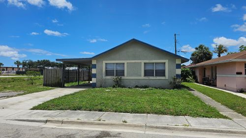 1501 W 17th St, Riviera Beach, FL, 33404-5209 | Card Image