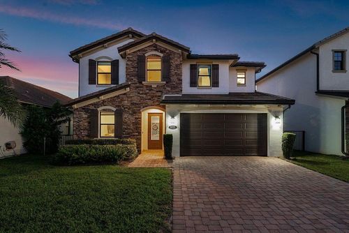 8835 Grand Prix Lane, Boynton Beach, FL, 33472 | Card Image
