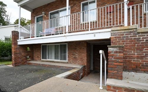 apt-8-116 N Beverwyck Rd, Lake Hiawatha, NJ, 07034-2230 | Card Image