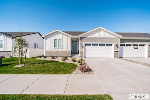 6455 Ender Ln, Idaho Falls, ID, 83401-1173 | Card Image