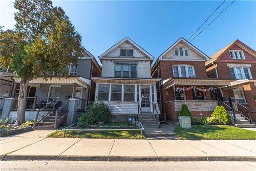 35 Sherman Ave N, Hamilton, ON, L8L6L9 | Card Image
