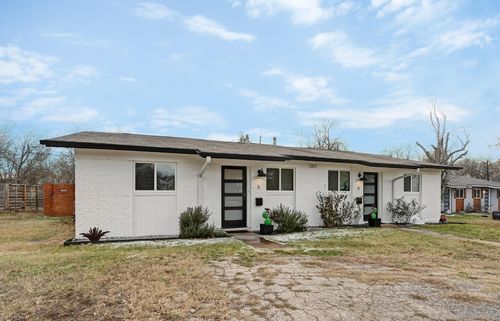 a-1307 Falcon Cv, Austin, TX, 78745-1808 | Card Image