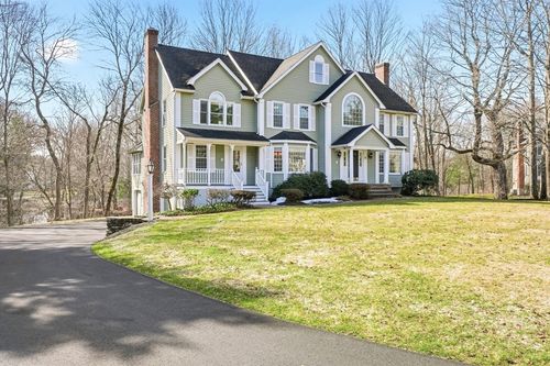 8 Ashford Ln, Andover, MA, 01810-6410 | Card Image