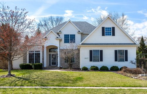4017 Kathleen Way, Davenport, IA, 52807-3950 | Card Image
