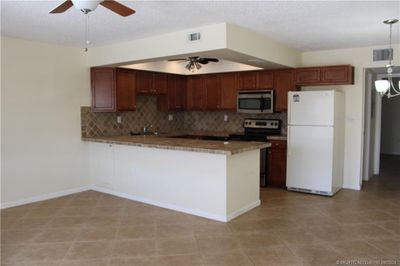 D10 - 2600 S Kanner Highway, Condo with 1 bedrooms, 1 bathrooms and null parking in Stuart FL | Image 2