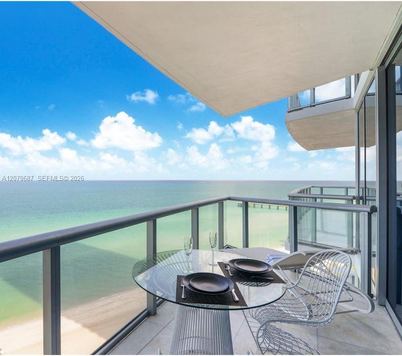 Residential Lease in Sunny Isles Beach 3
