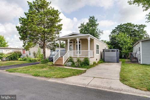 4252 Airline Pkwy, CHANTILLY, VA, 20151-3968 | Card Image