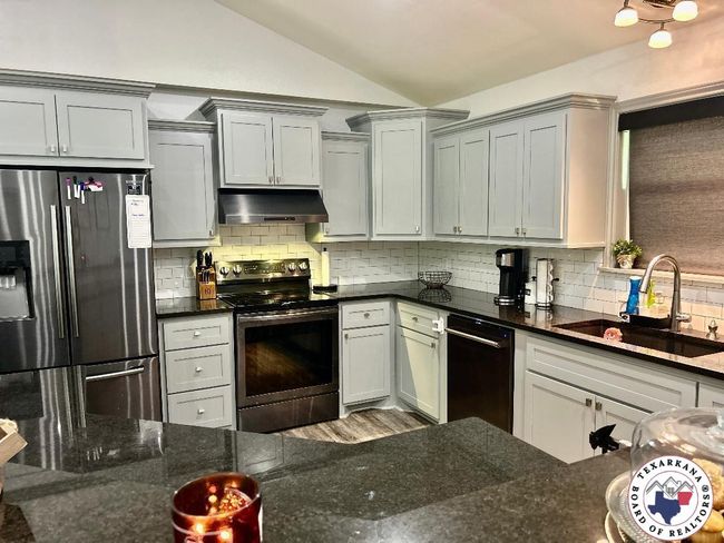 19913 Fm 125 S, House other with 3 bedrooms, 2 bathrooms and null parking in Bivins TX | Image 10