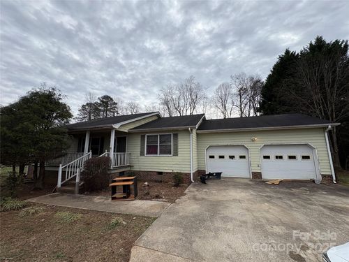 106 Ones Branch Ct, Morganton, NC, 28655-4064 | Card Image