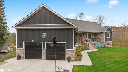 2775 Triple Bay Rd, Port Mcnicoll, ON, L0K1R0 | Card Image
