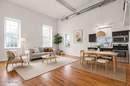 202-1001 2nd Ave, Asbury Park, NJ, 07712-5800 | Card Image